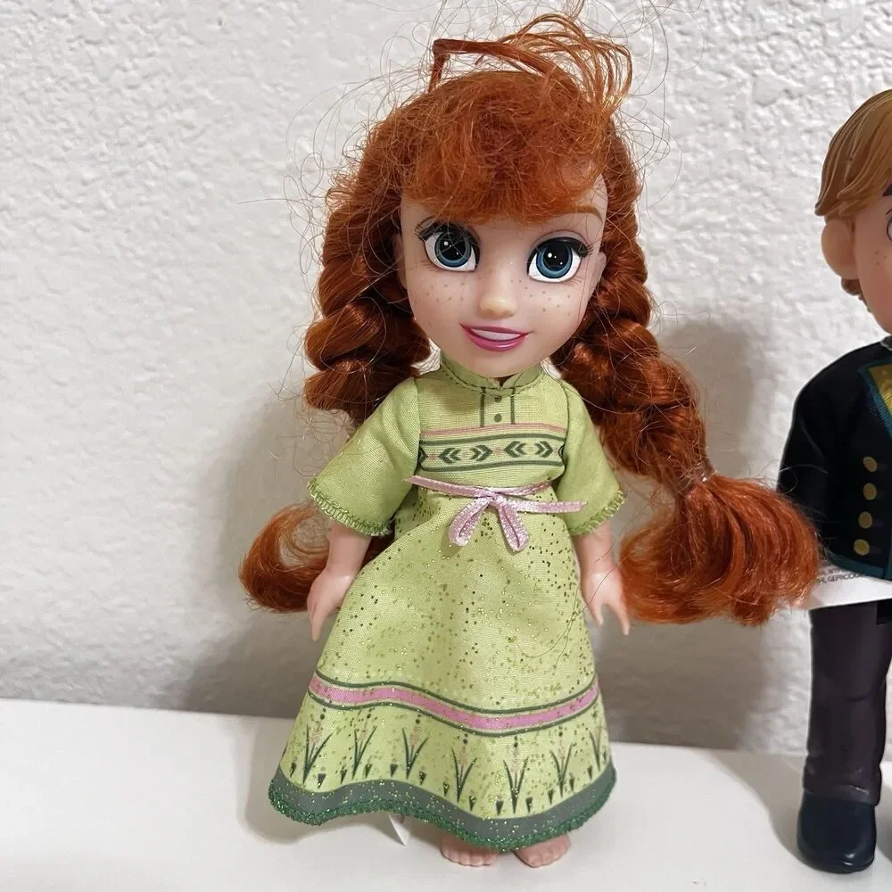 Disney Frozen Anna and Kristoff Petite Dolls 6